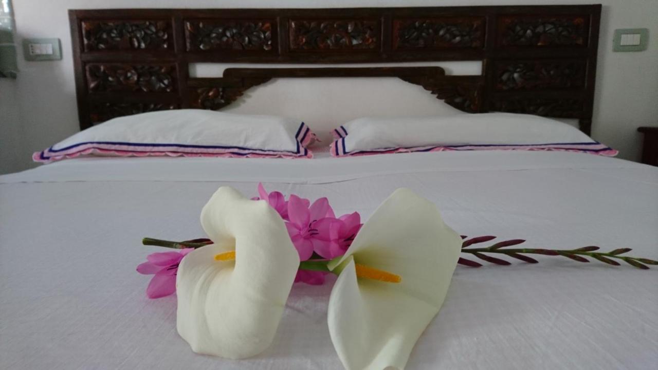 Lauricella Bed And Breakfast 리파리 객실 사진