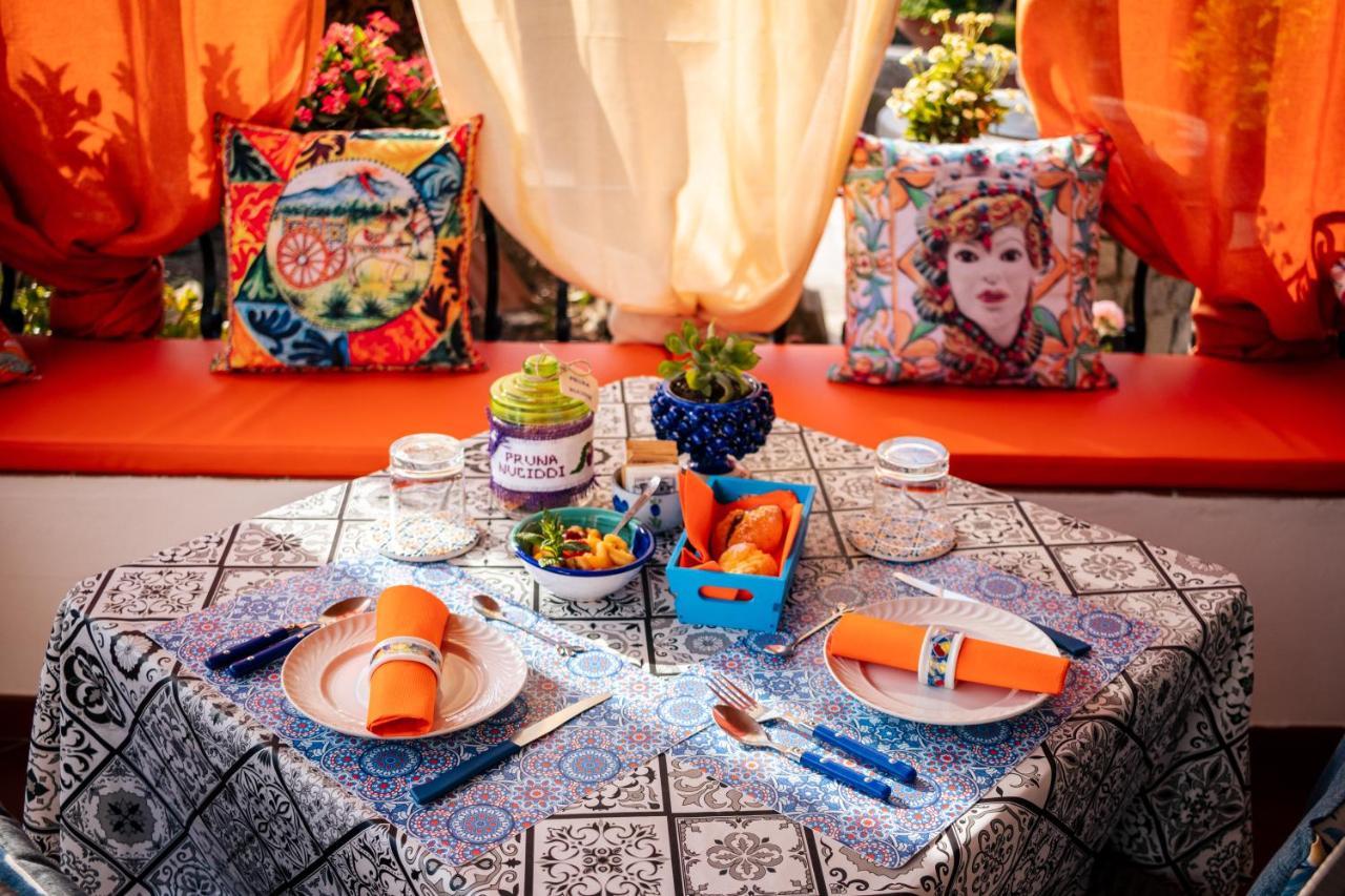 Lauricella Bed And Breakfast 리파리 외부 사진