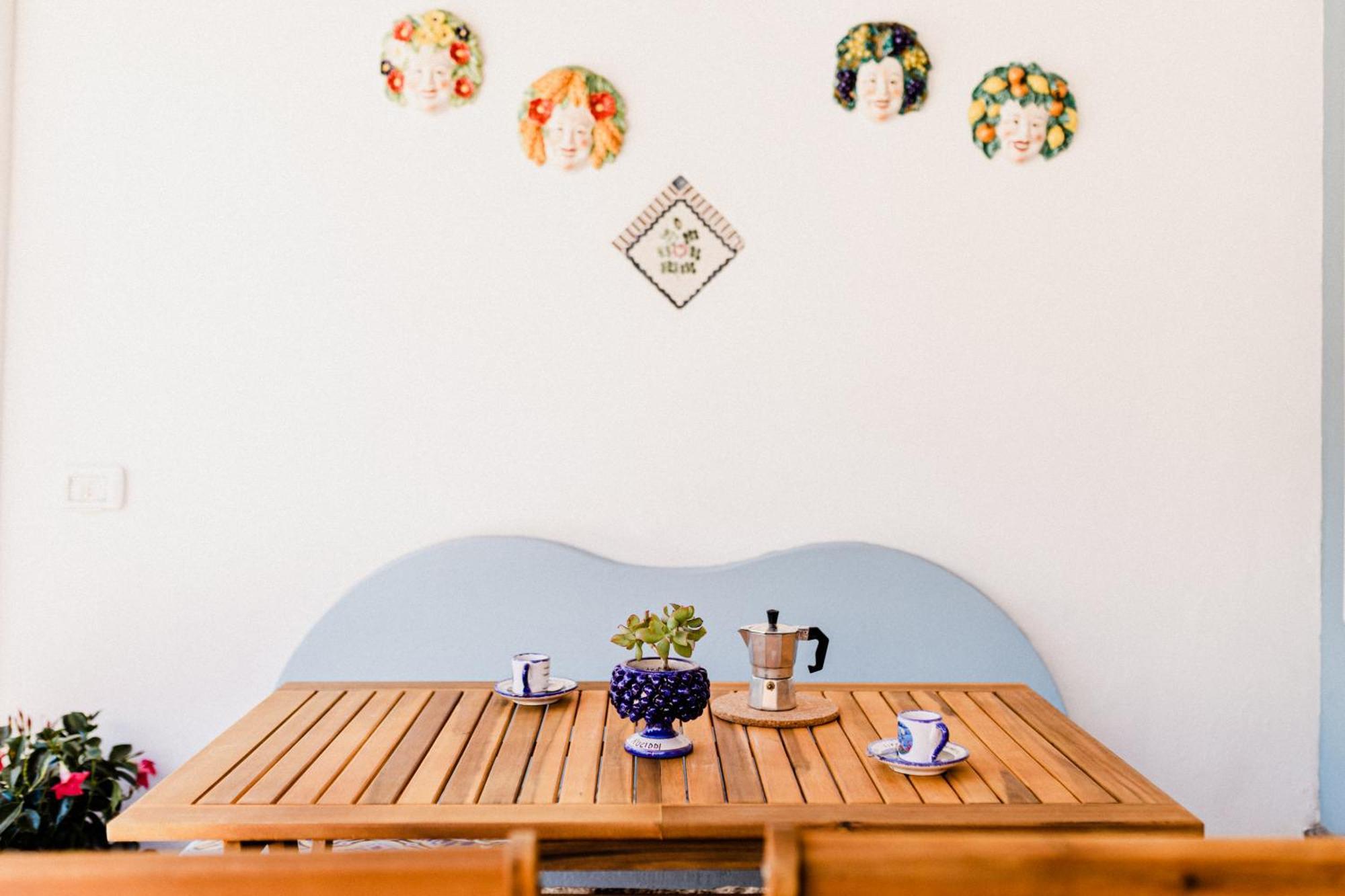 Lauricella Bed And Breakfast 리파리 외부 사진